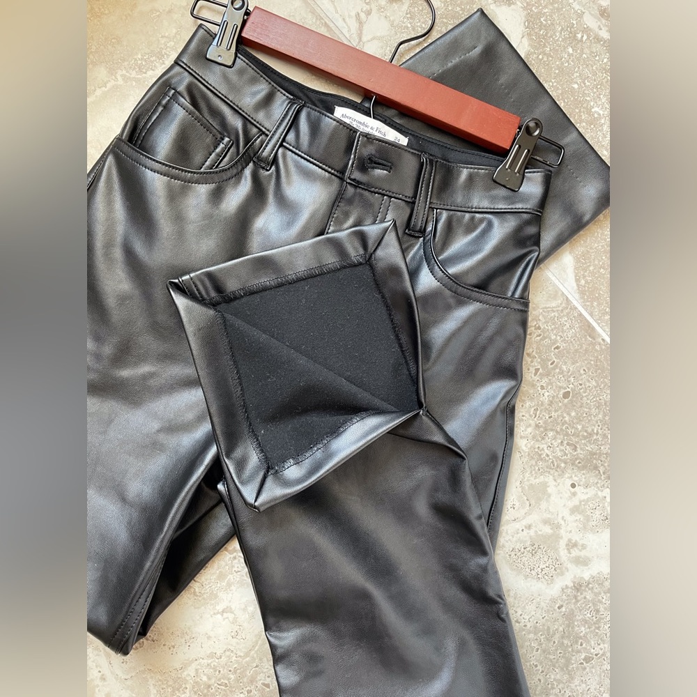 Leather👠Abercrombie